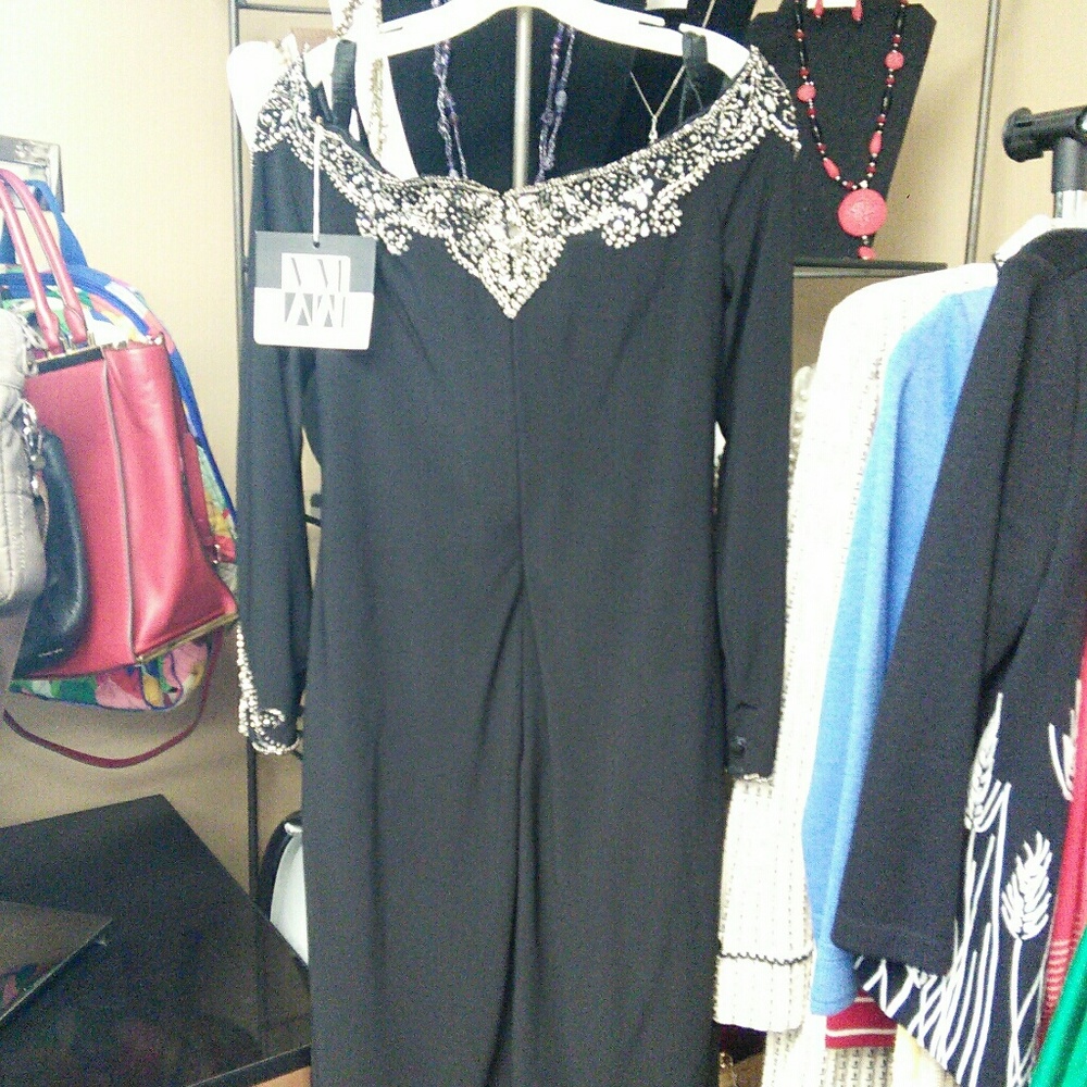 Vm collection sz 12 evening gown/dress nwt black